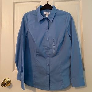 Woman’s long sleeve button down shirt